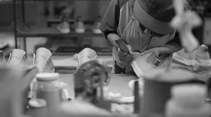 春夏穿搭必备高颜值帆布鞋,舒适又百搭的帆布鞋你不来一双吗