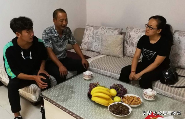 老师到家里家访怎么准备,初中老师来家访家长应该说些什么