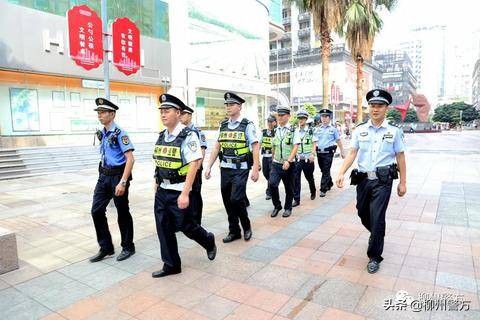 柳州开展社会面治安整治统一清查行动吹响创城号角！