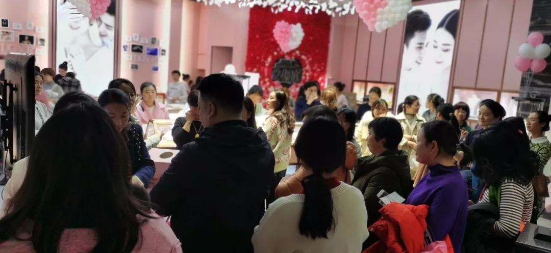 金鑫珠宝官网,金鑫珠宝是大牌吗