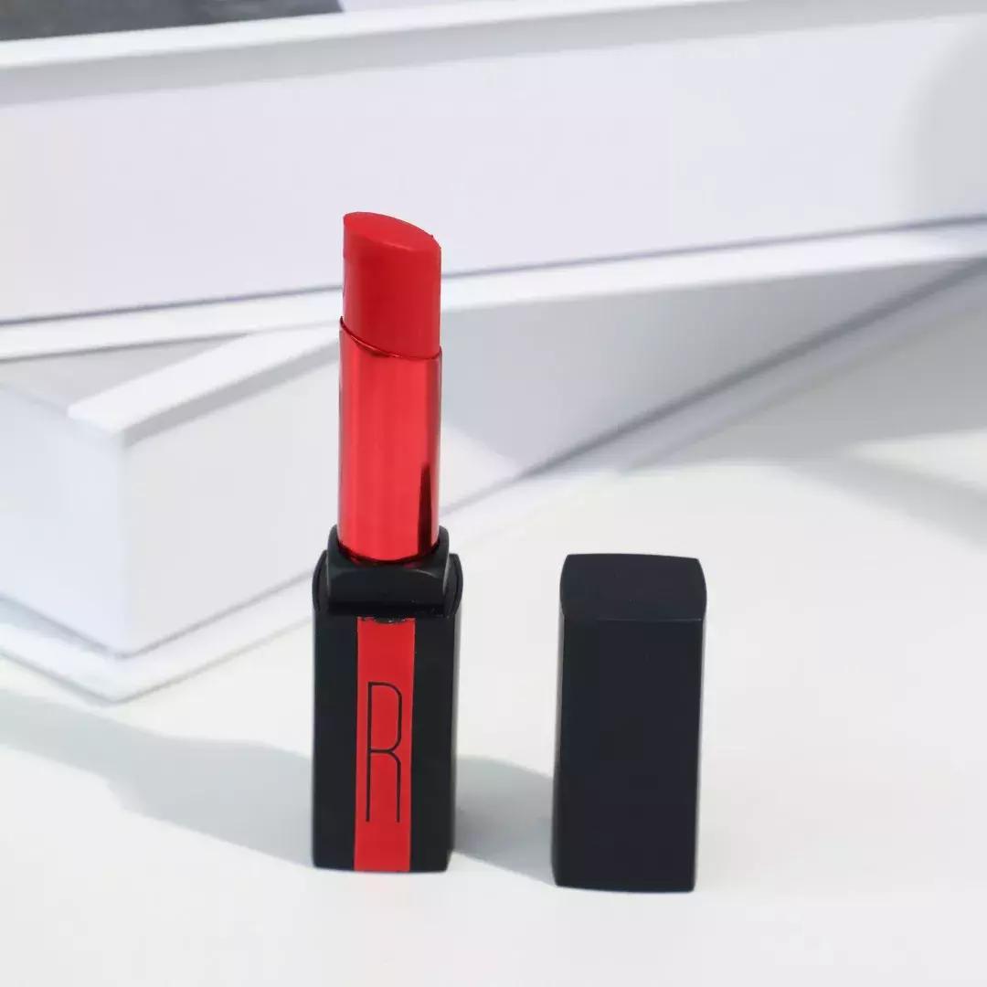 看着廉价的口红颜色,什么口红颜色不明显还好看