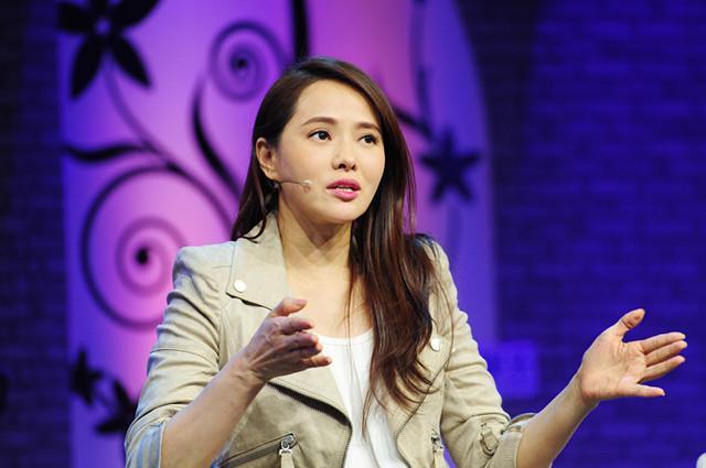 Baby沉迷吃阿胶，尤长靖买狗语翻译器，盘点明星们“上过的当”