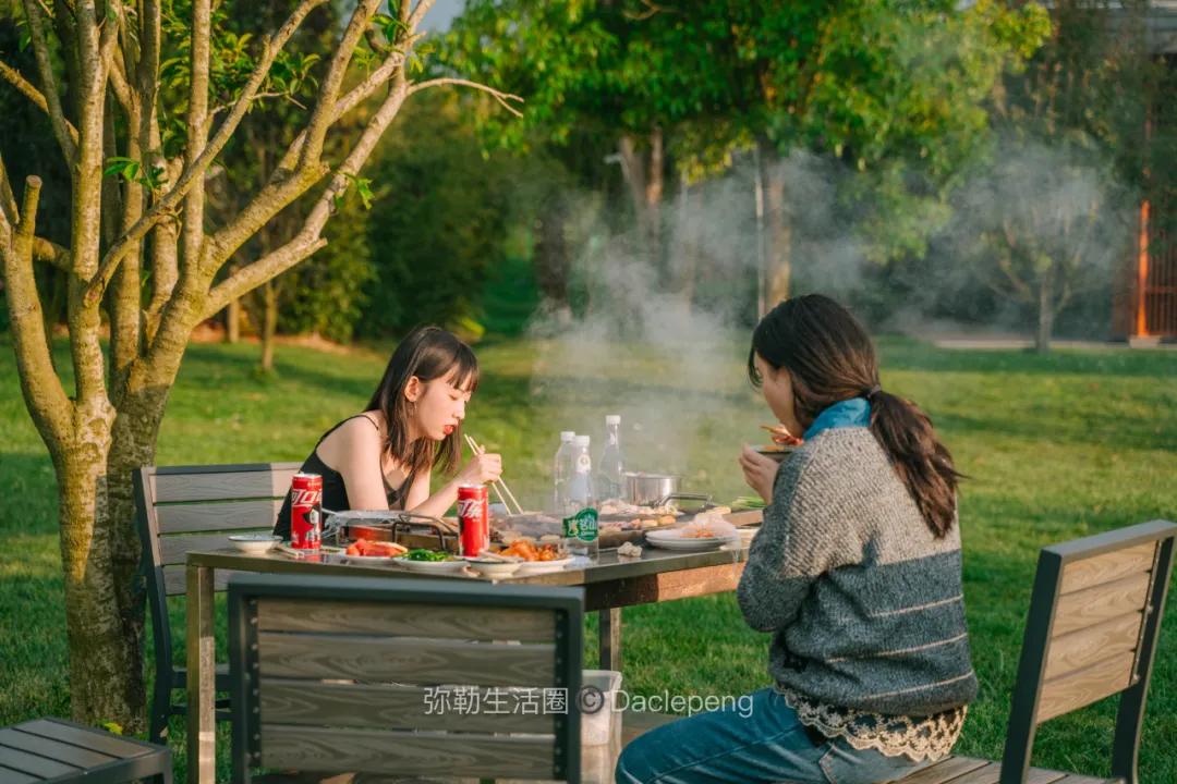 云南最美小镇图片,云南太平湖森林公园花海