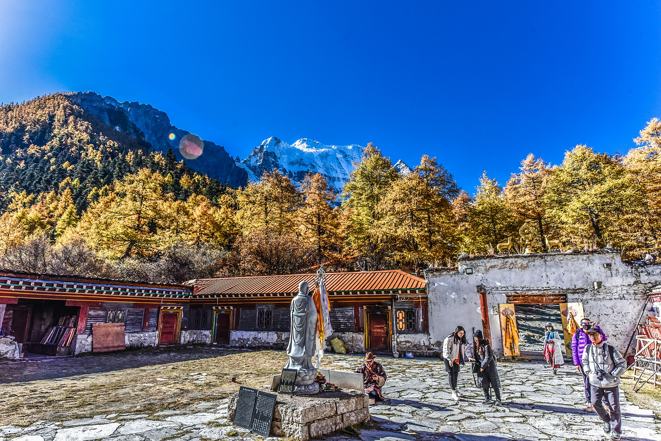 四川甘孜的亚丁稻城,四川稻城亚丁蓝色星球上的净土