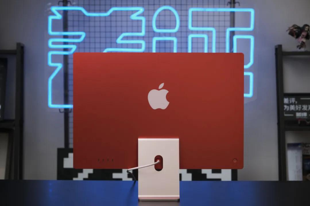 苹果新款imac没有老款好看,苹果imac24寸银色上手评测