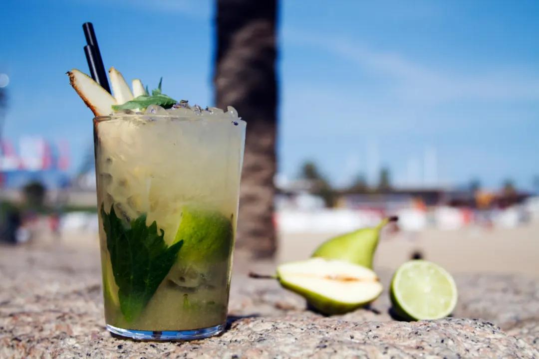 当你去旅行的时候,当你旅行的时候你在看什么