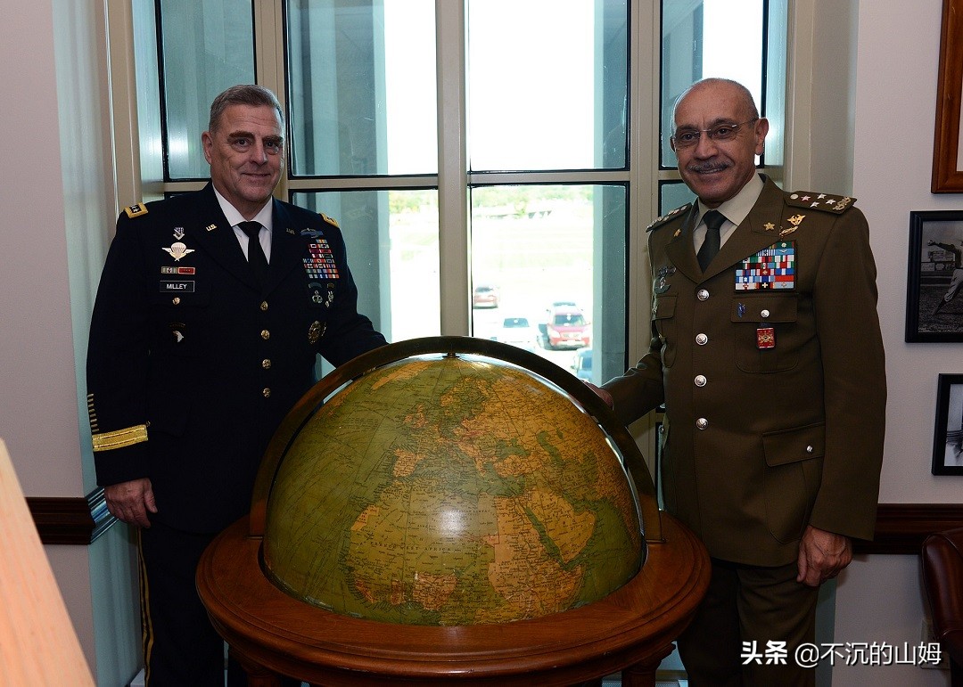 美国参联会主席马克·米利上将照片集锦