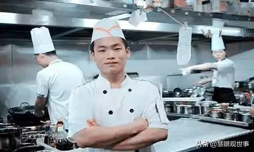 《侯海洋基层风云》没脑子的厨师老段