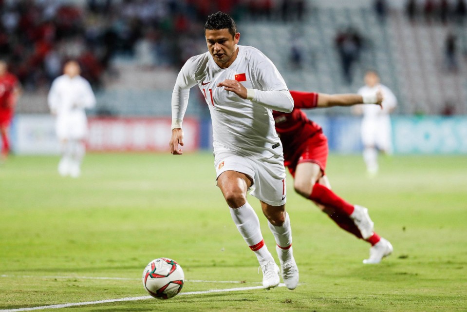 洛国富入选国足视频,洛国富为什么要去踢中甲