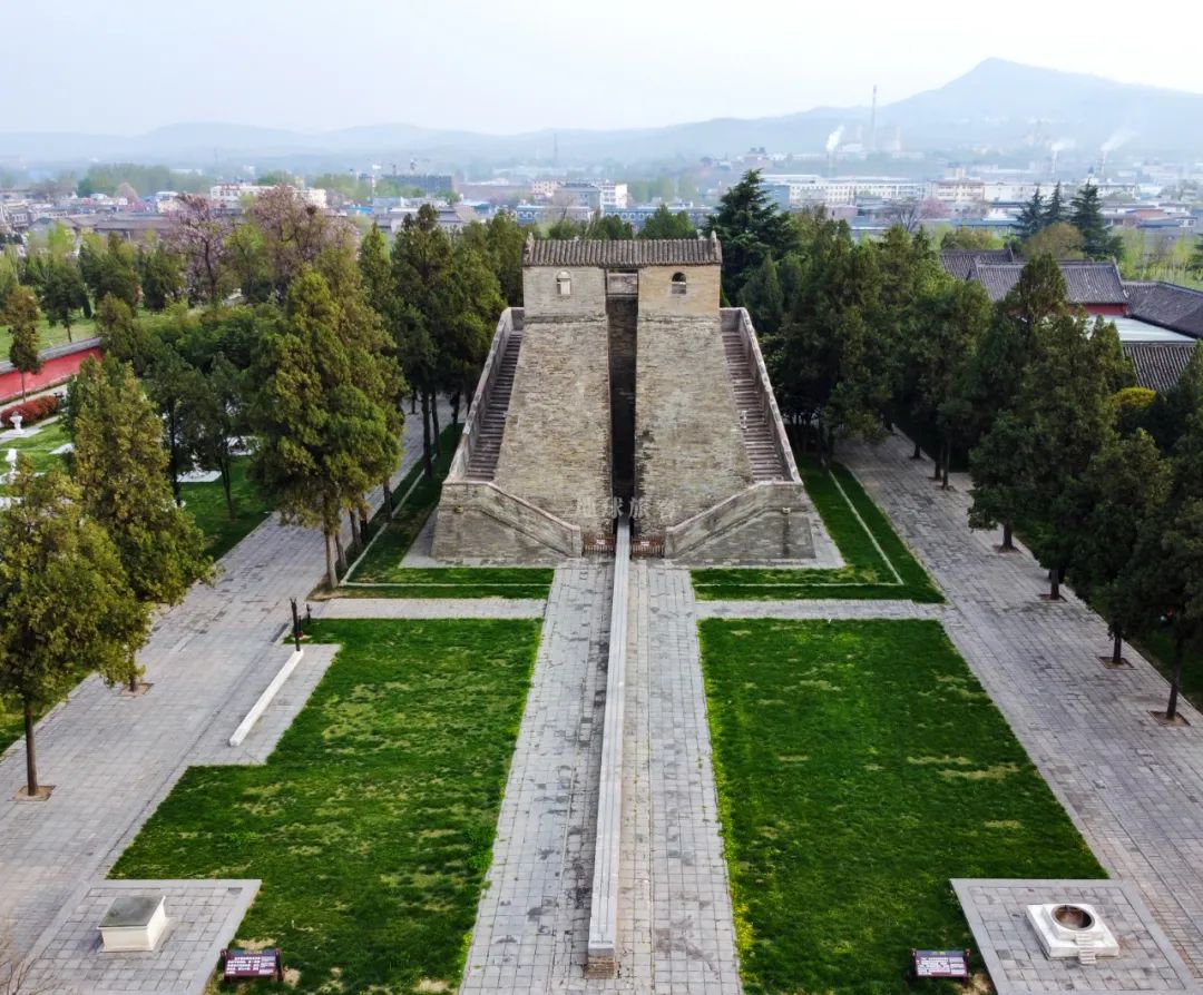 中岳嵩山跟嵩山少林有什么区别吗,被低估的嵩山不止有少林