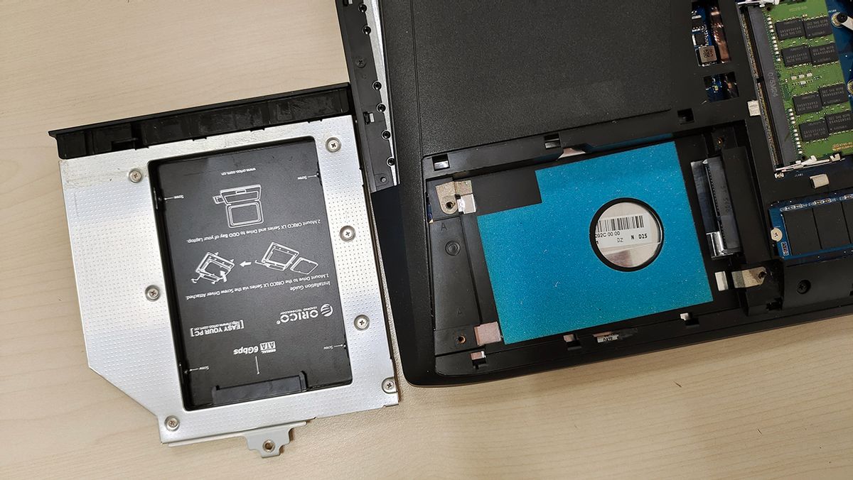 老笔记本电脑不支持NVMe高速固态，这样折腾一下，读写照样超千兆