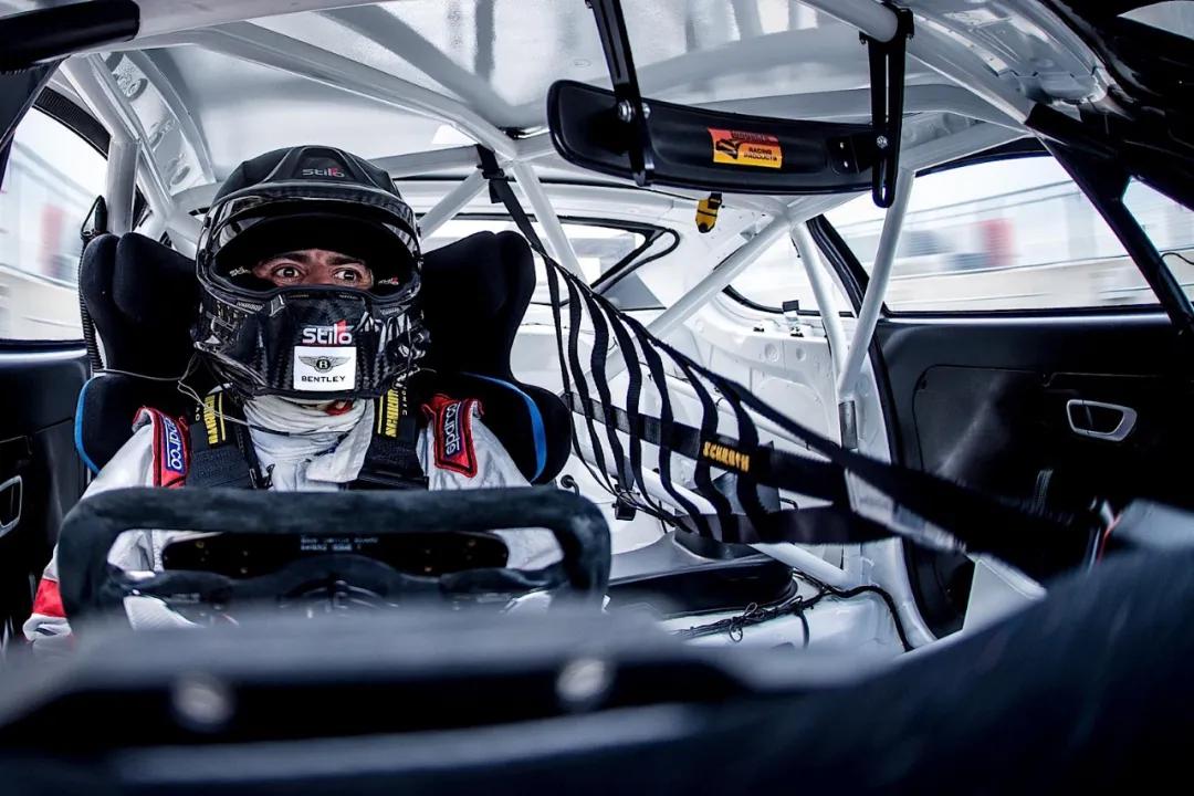 沃尔沃s60弯道减速,弯道小王子沃尔沃s60