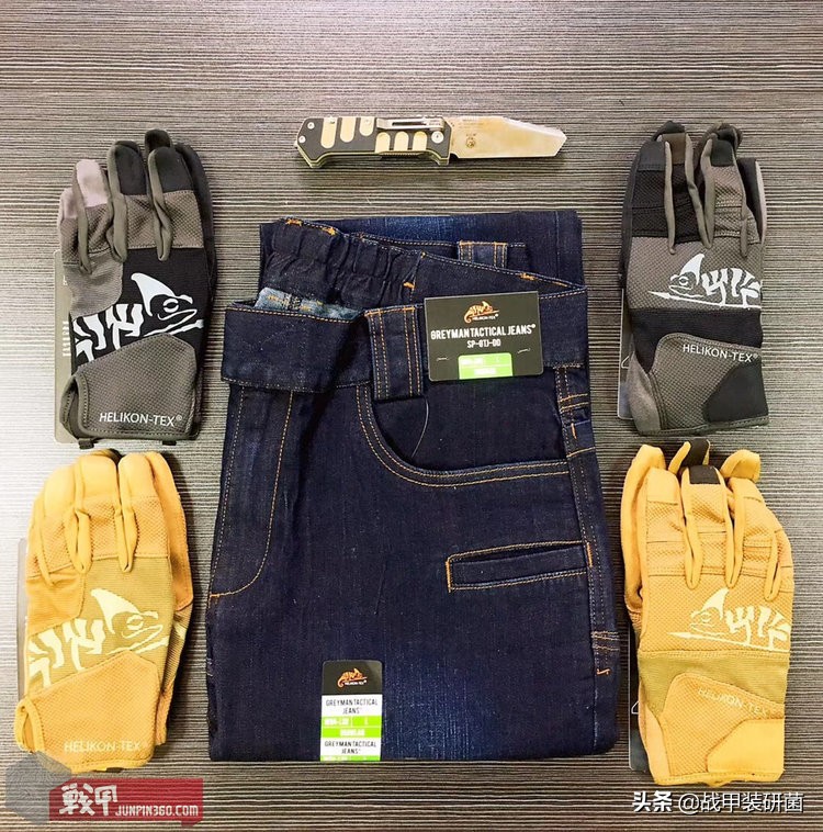 oversize工装牛仔裤穿搭,高街风深蓝色牛仔工装裤怎么配