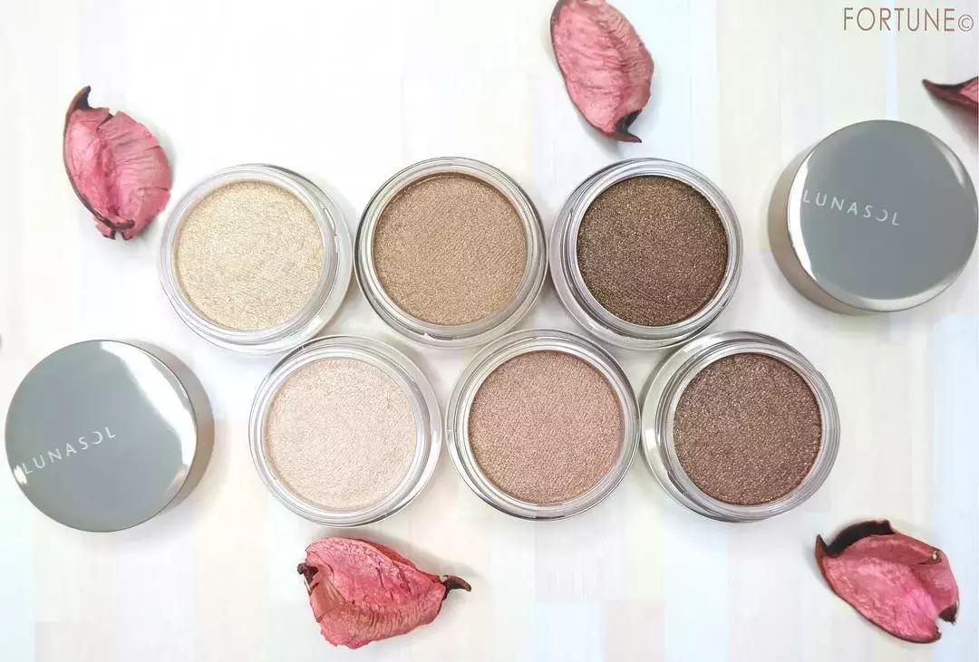 你已经是个成熟的钱包了，知道帮我买19年这些绝美新品了