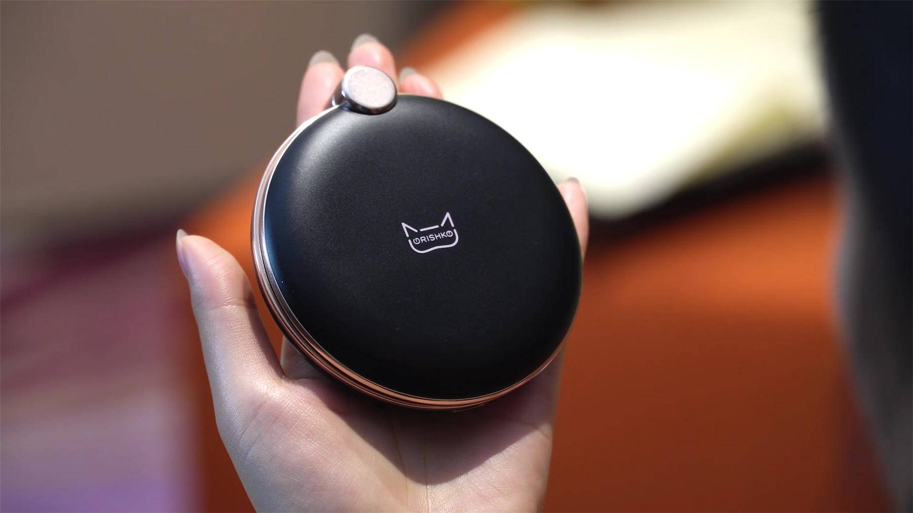 便携式智能美妆镜好用吗,多功能美妆镜跟智能镜区别