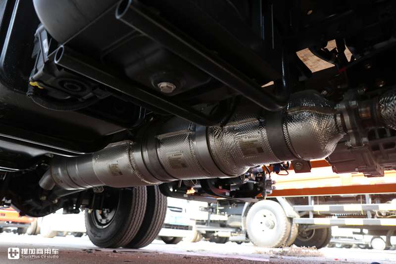 五十铃轻卡和重汽轻卡哪个质量好,五十铃轻卡哪款最好耐用