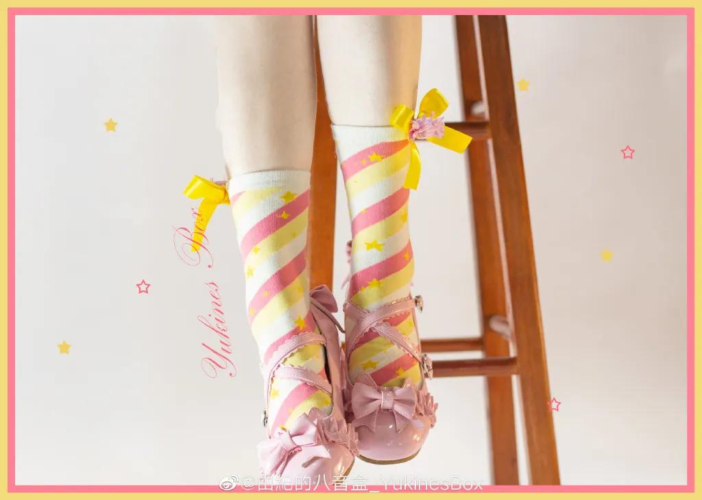 精致Lo娘必不可少的配饰？少女裙摆下的小心思，Lolita袜子安利