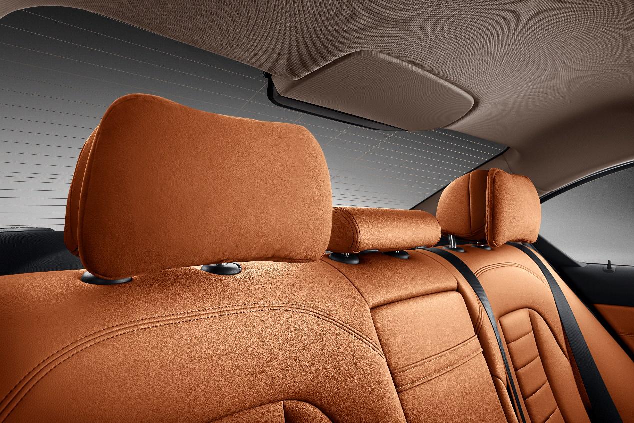 宝马3系老款和新款对比讲解,新宝马3系深度评测内饰