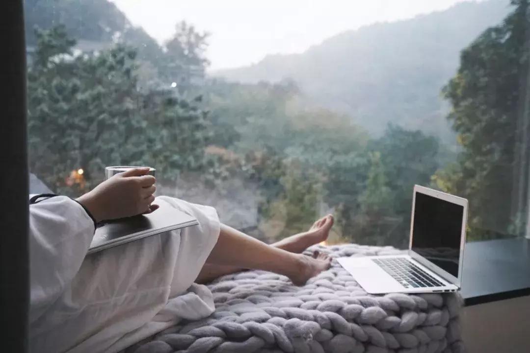 一家三口春节7天旅游民宿,春节去哪里民宿玩推荐一下