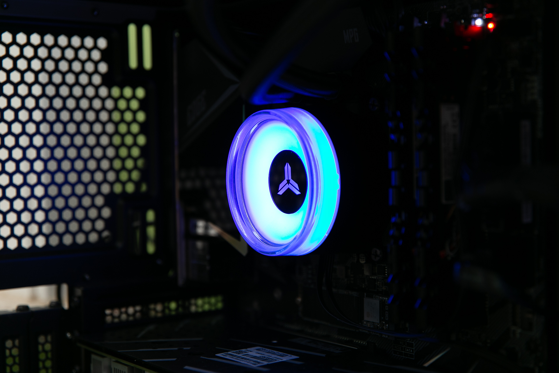 乔思伯天使眼tg240水冷,乔思伯天使眼水冷拆解