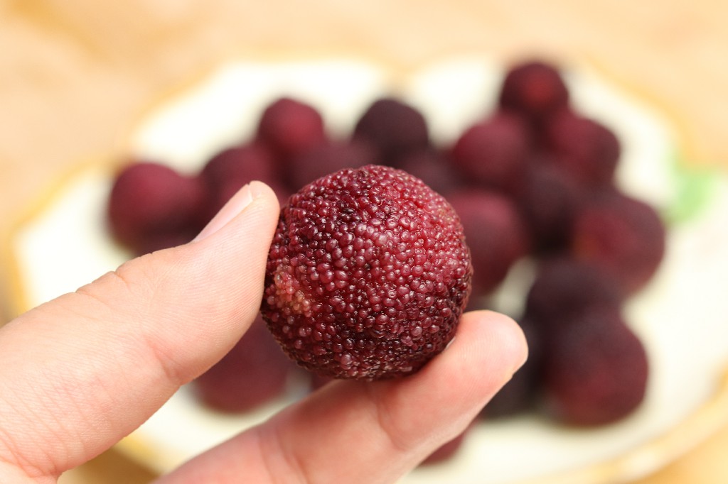 清洗杨梅是放淀粉还是面粉,清洗杨梅用什么碱