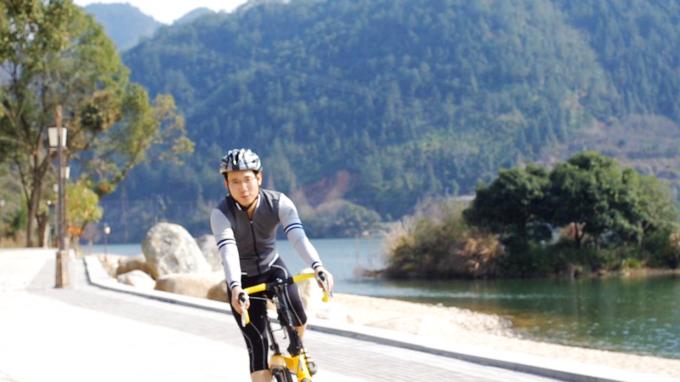 阿迪达斯骑行服,阿迪达斯春季新款运动服