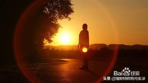 我该如何帮孩子走出青春期抑郁,孩子青春期叛逆可能是抑郁的表现