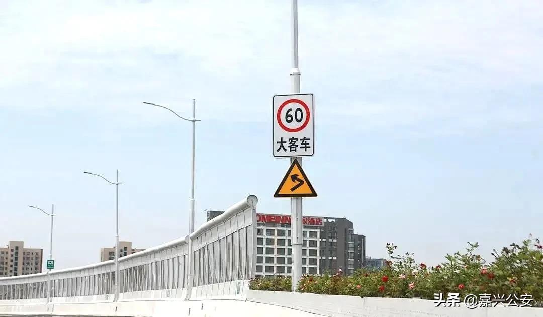 机动车事故求援急救方法,司机如何避免发生事故