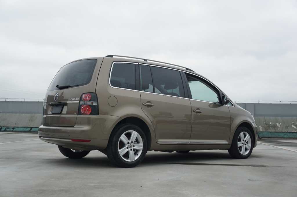 8万多的五菱神车,8.9万的车