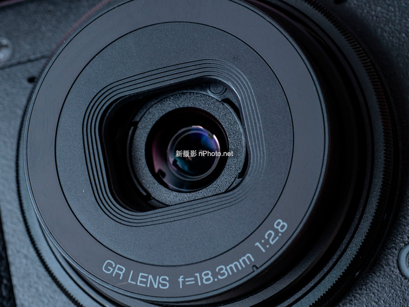 街拍骚机理光GRIII上手体验：熟悉的配方，更香的味道！