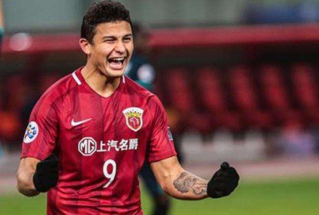 上港归化埃尔克森可以吗,上海上港能归化埃尔克森