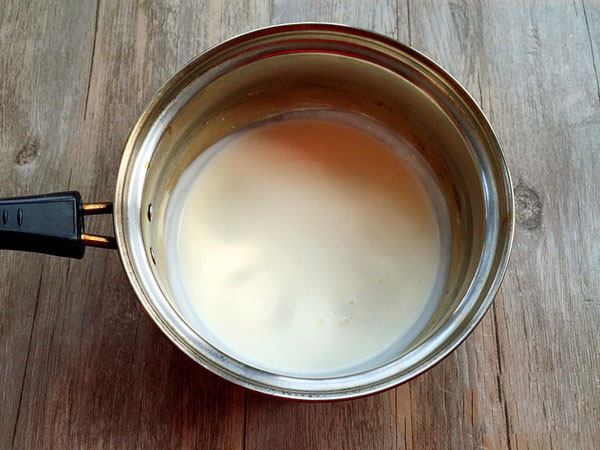 1杯牛奶两颗鸡蛋三两瘦肉,不用烤箱做蛋挞肯德基