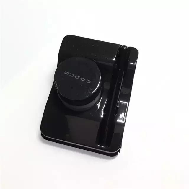 化妆常识：在眼线笔上花掉的冤枉钱大概可以包1年杨洋了吧！