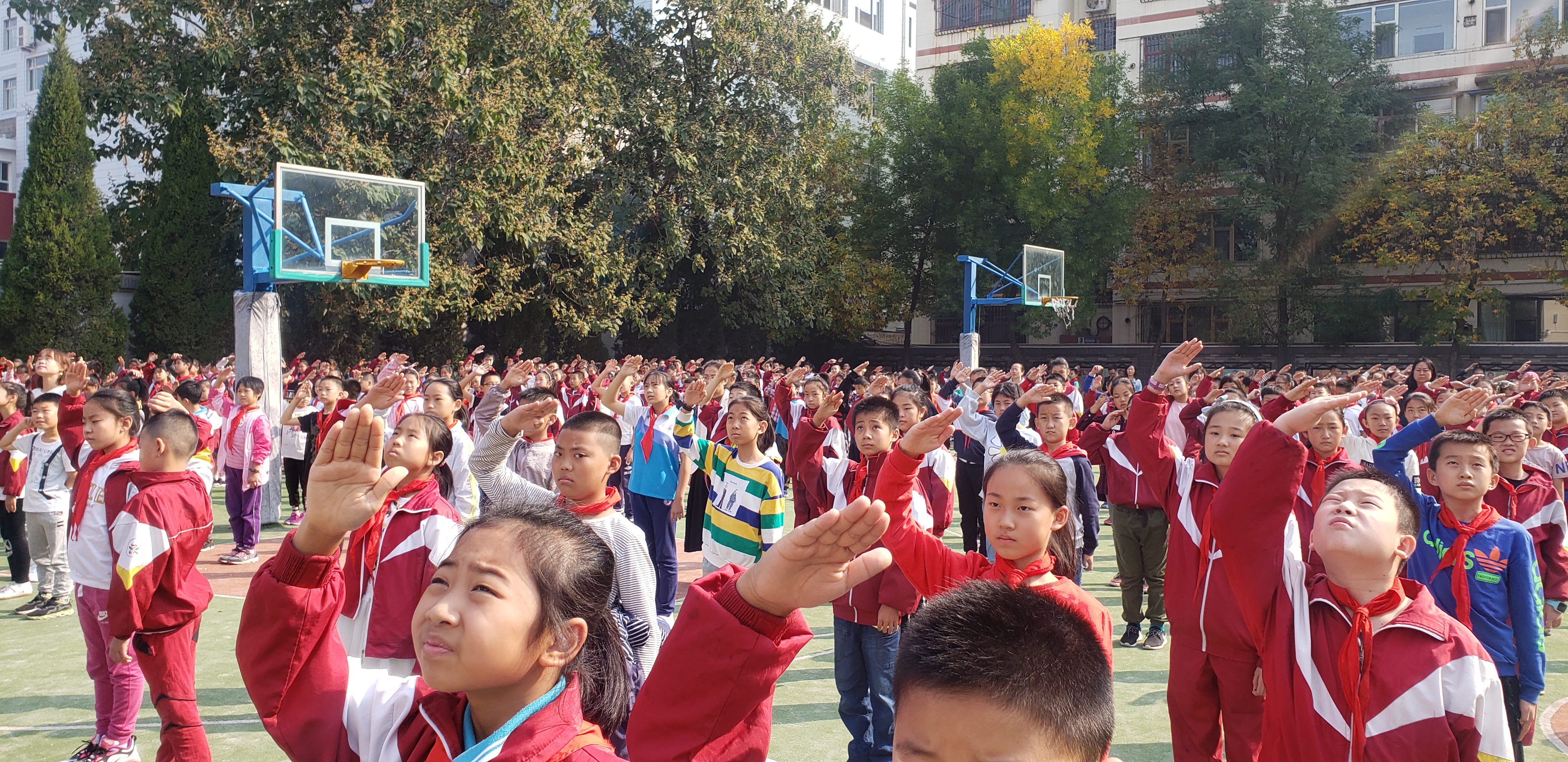 春风已解千层雪后世难忘先烈恩——迎泽区新西小学