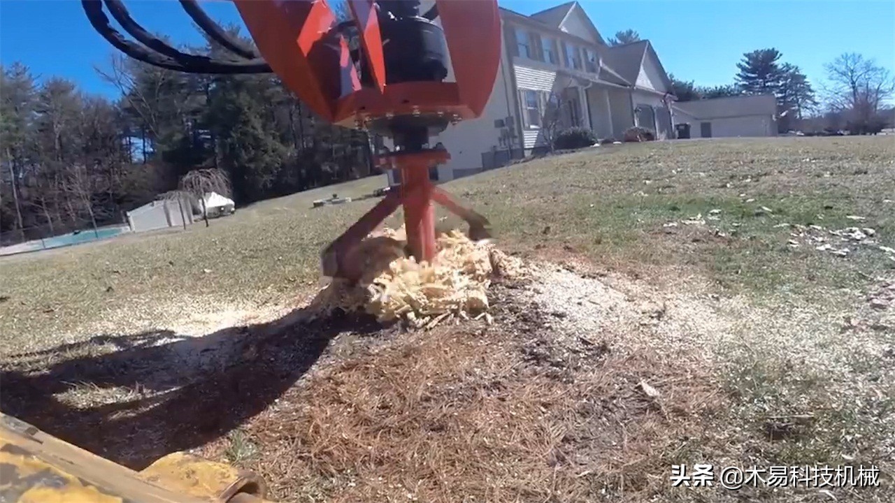 发明树桩拉拔机视频,德国最牛逼的树桩拉拔机