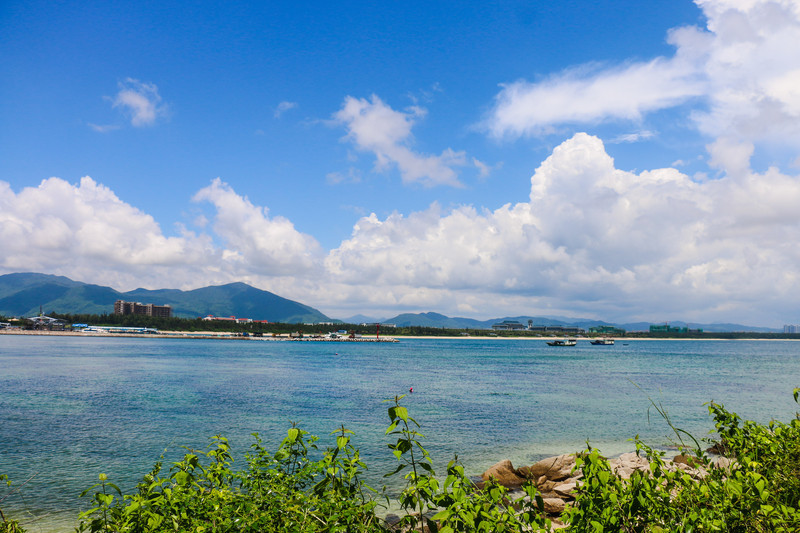 三亚一日游必买的婚纱 (三亚婚纱旅拍攻略)