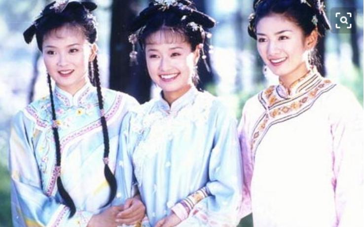 21年后再看紫薇，堪比顶级白莲花，童年欣赏终究错付了