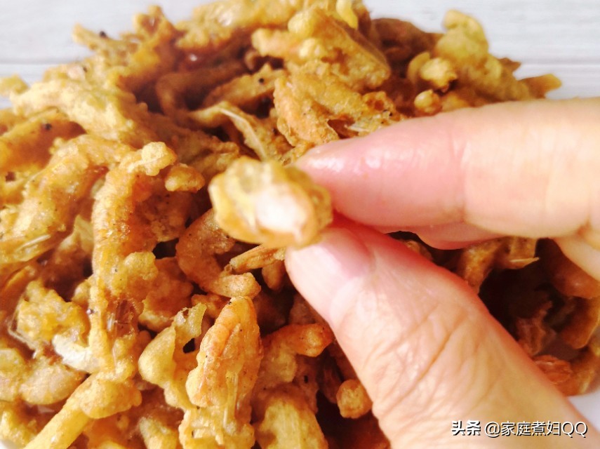 小虾怎么做简单又好吃适合孩子,小虾怎么炸着吃又酥又脆