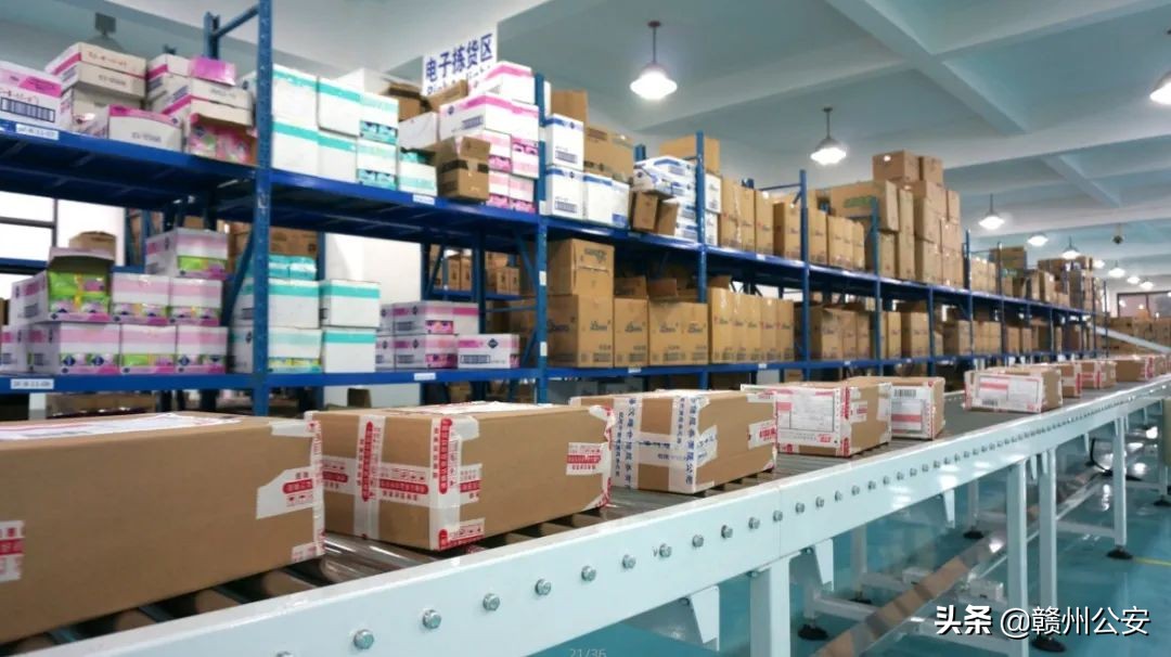 各个快递货物却是假货吗,快递单号有没有骗人的