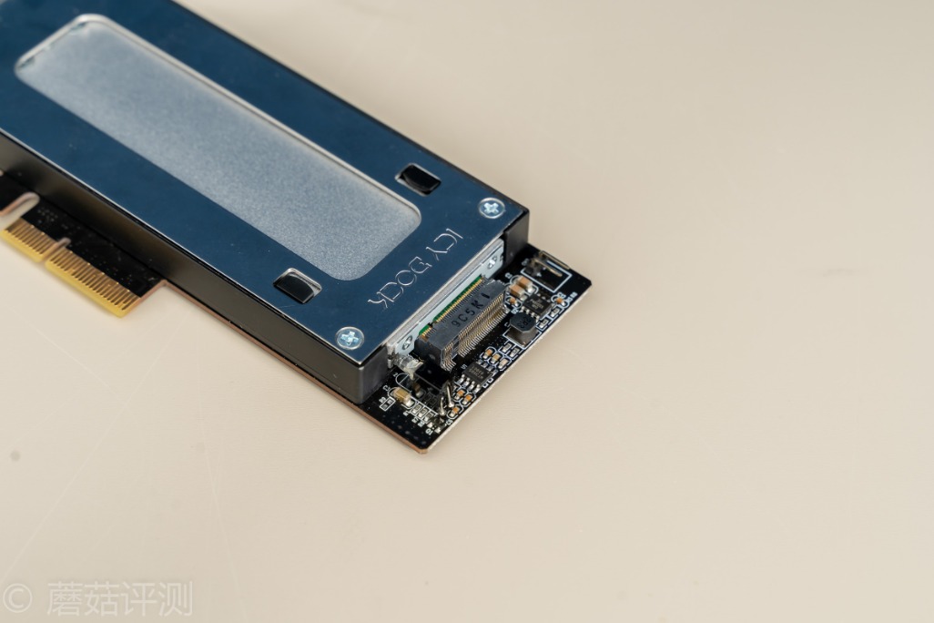 极速插拔，解锁更多使用姿势、ICYDock硬盘抽取盒PCI转M2评测
