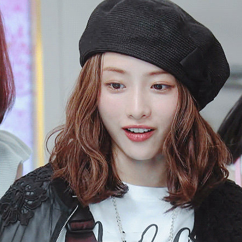 不同款式的贝雷帽适合的发型,贝雷帽发型适合什么脸型