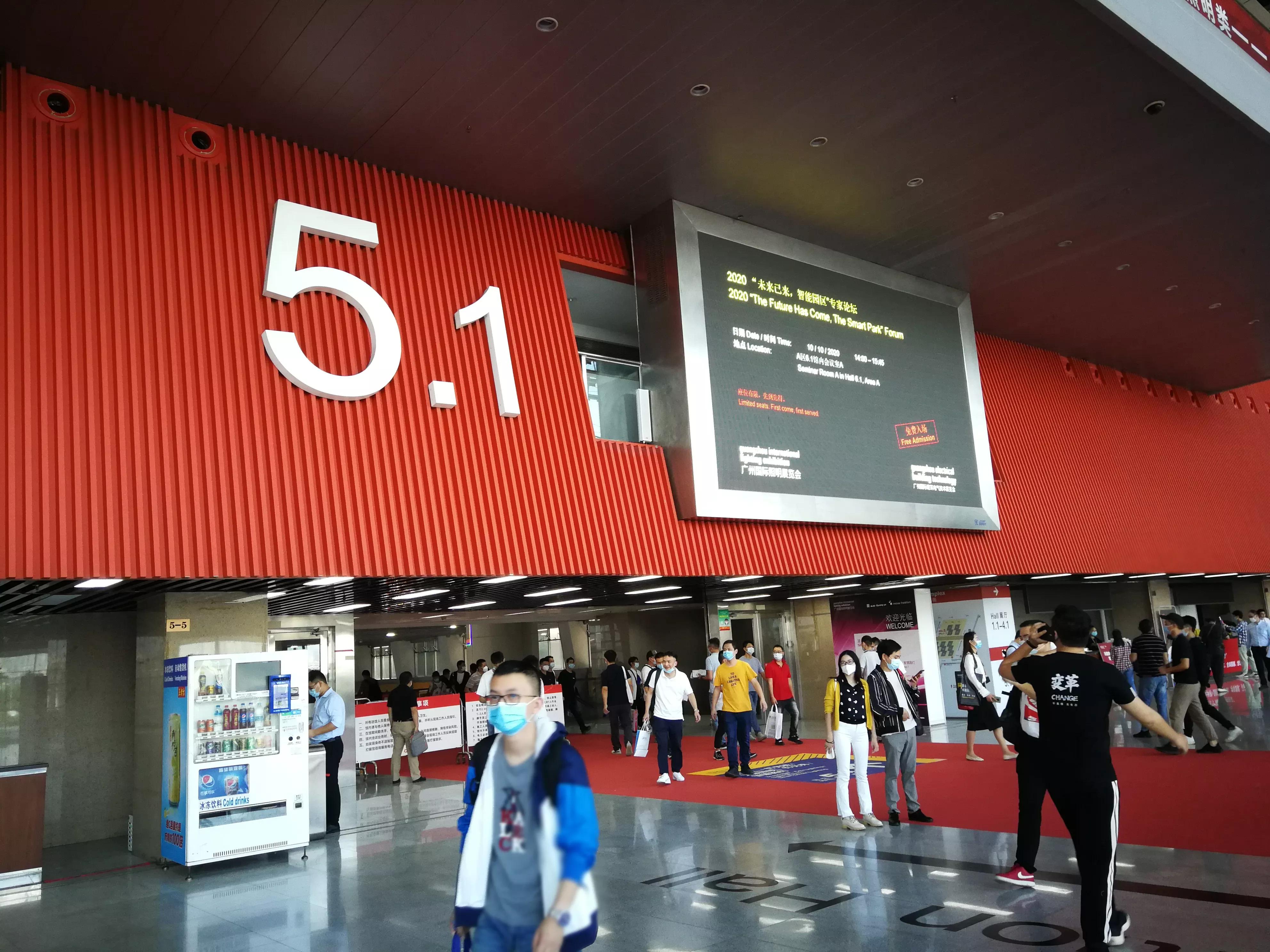 顶尖的业务员,外贸业务员和产品经理哪个好