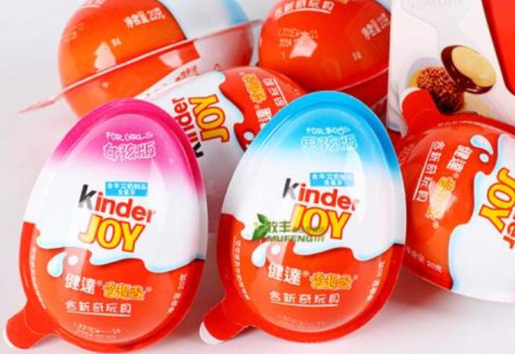 公认“最坑爹”的零食,奇趣蛋位居首位,你家孩子是不是也常买?
