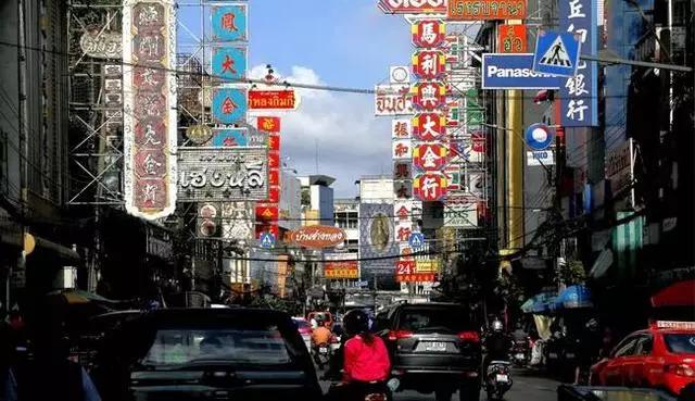 曼谷唐人街繁华,曼谷唐人街在辉煌区吗