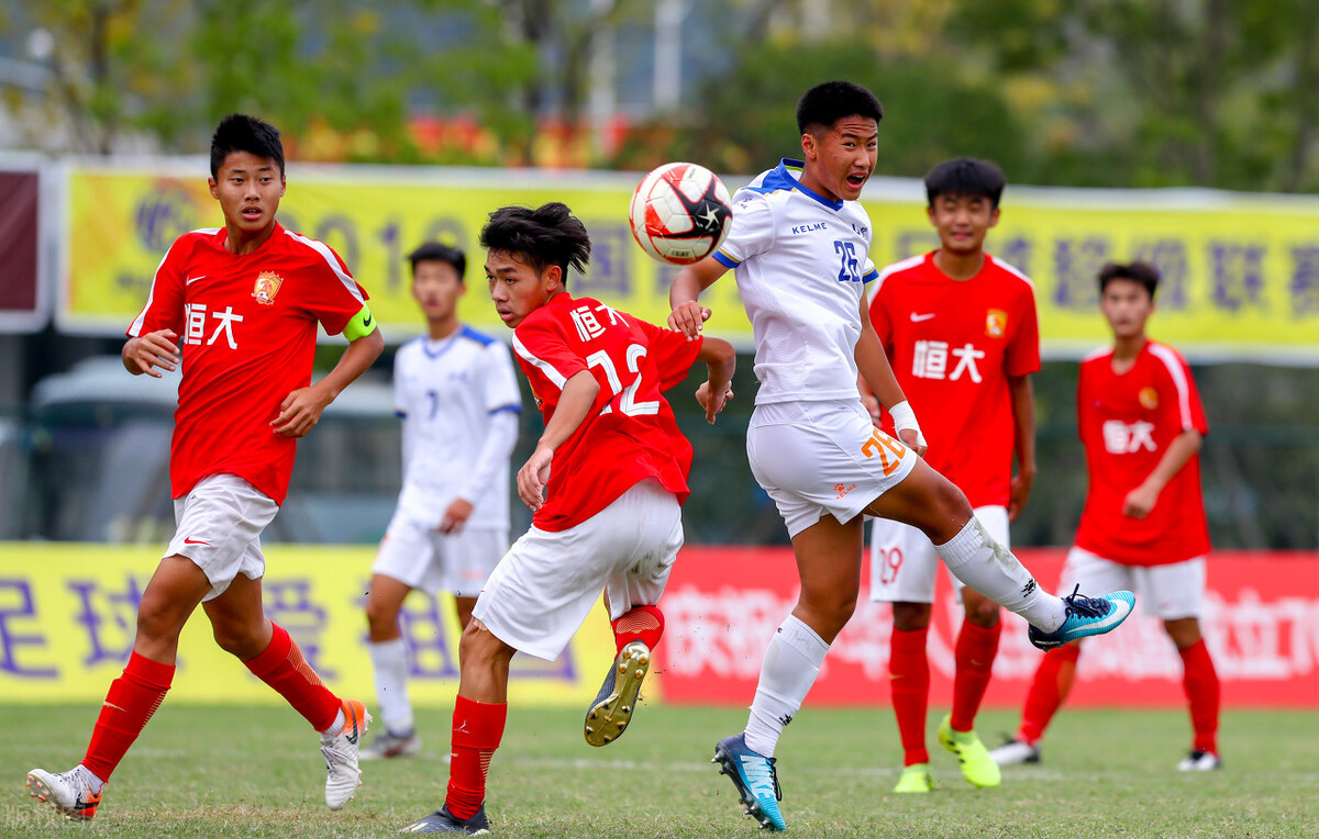 曝沙特财团拟收购罗马队,曝沙特有意收购曼联
