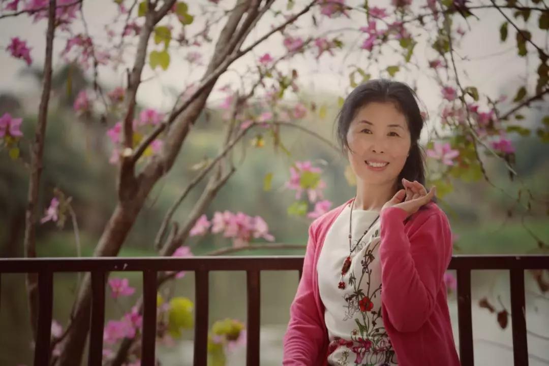 肺癌晚期每天吃中药活了六年,肺癌晚期每天吃一点还能活多久