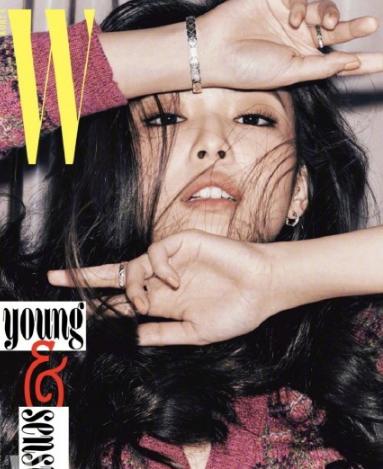 jennie六大女刊全满贯,韩国女爱豆人气前十名jennie