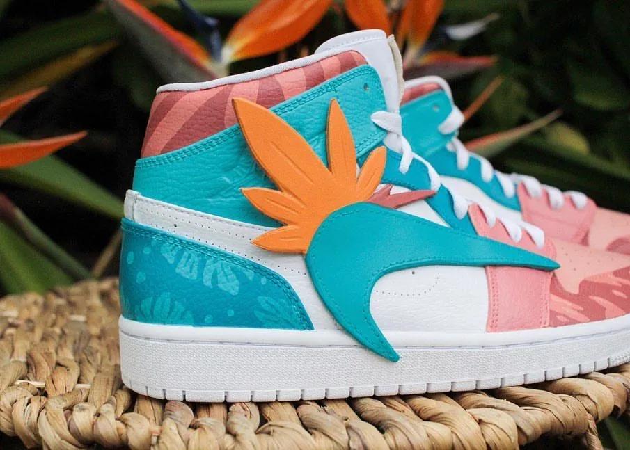 「整鞋外科」有人选择在鞋店“0元购”，有人通过球鞋定制来发声