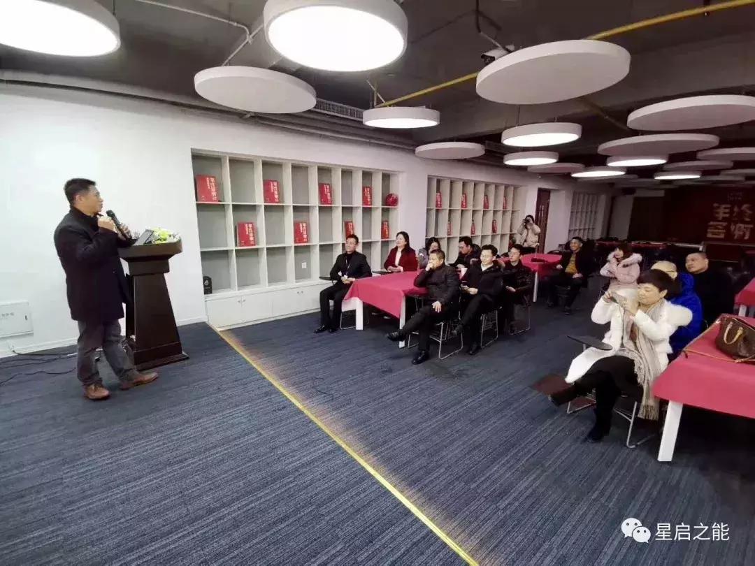 派乐汉堡让学习成为一种生活方式