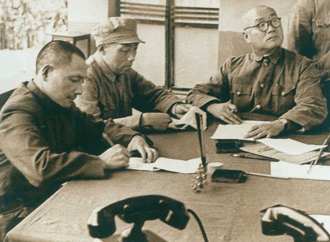 《亮剑》中李云龙原型是,亮剑里李云龙的死因